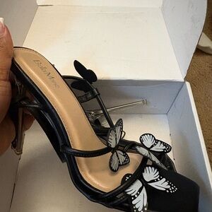 Butterfly Heel